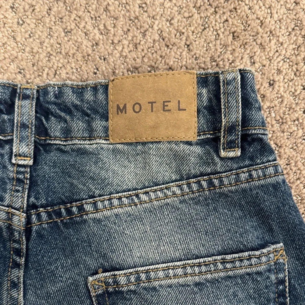 Motel Rocks Low Rise Parallel Jeans In Steel Blue - Picture 4 of 5